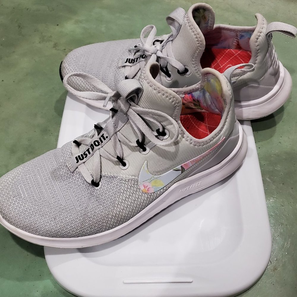 Nike free